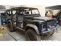 Land rover defender 110 's' (custom, lichte vracht) - afbeelding 41 van  52
