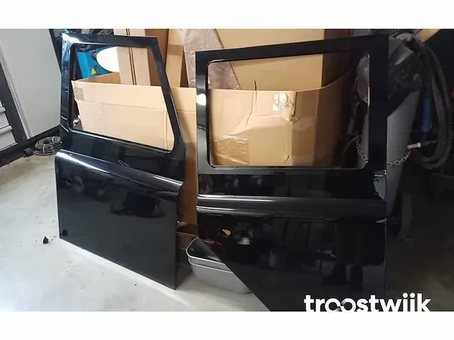 Land rover defender 110 's' (custom, lichte vracht) - afbeelding 42 van  52