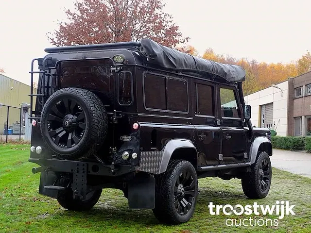 Land rover defender 110 's' (custom, lichte vracht) - afbeelding 23 van  52