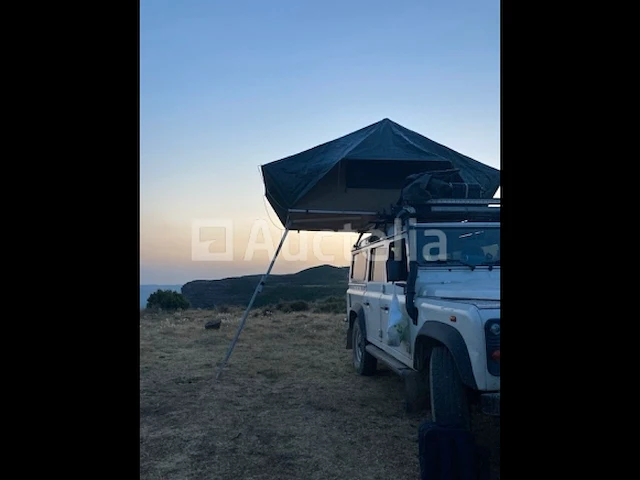 Land-rover defender 11o (2010) - afbeelding 2 van  21
