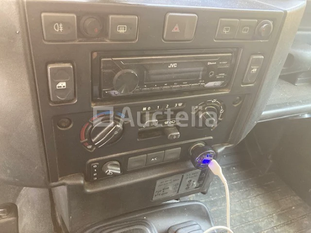 Land-rover defender 11o (2010) - afbeelding 20 van  21