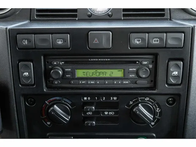 Land rover defender 90 2,4l diesel - 2012 - afbeelding 66 van  98