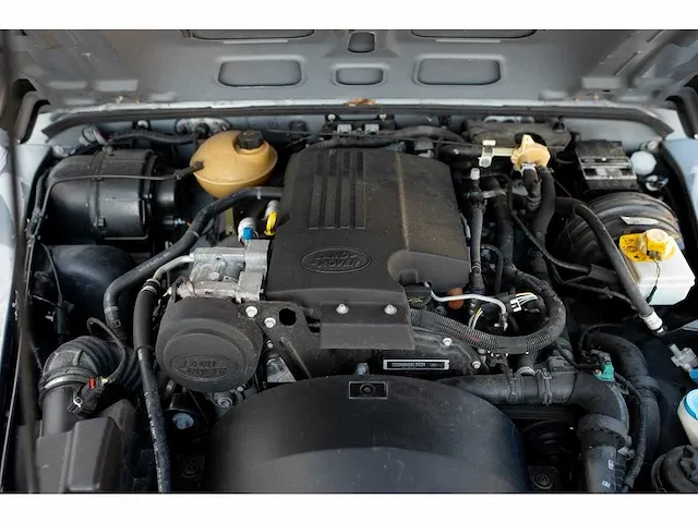 Land rover defender 90 2,4l diesel - 2012 - afbeelding 86 van  98