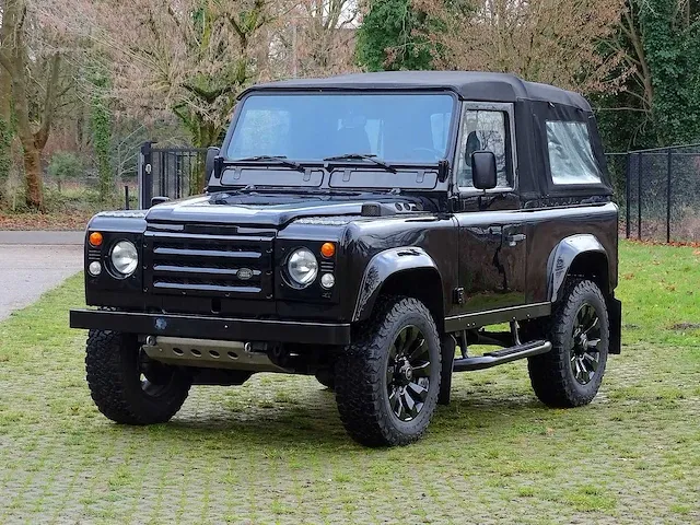 Land rover 'defender' 90 cabrio v8 - afbeelding 1 van  50