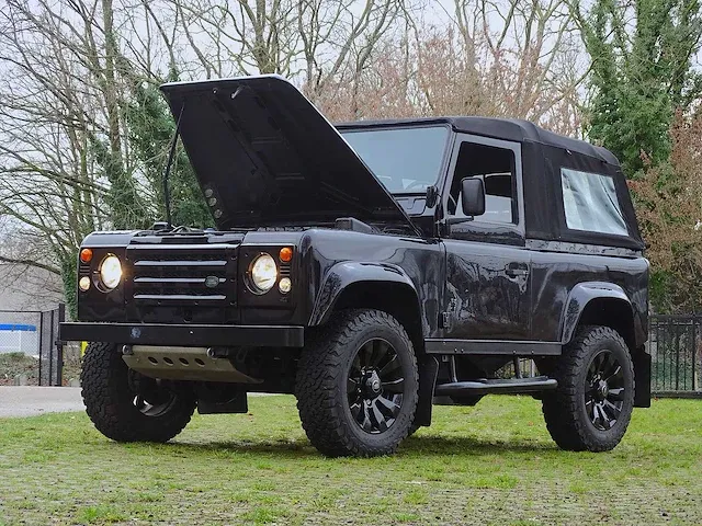 Land rover 'defender' 90 cabrio v8 - afbeelding 33 van  50