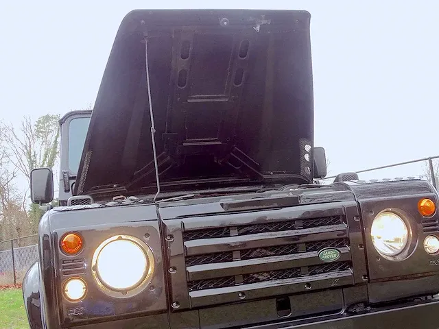 Land rover 'defender' 90 cabrio v8 - afbeelding 35 van  50