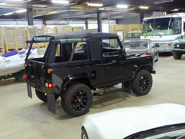 Land rover 'defender' 90 cabrio v8 - afbeelding 42 van  50