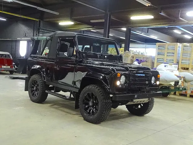 Land rover 'defender' 90 cabrio v8 - afbeelding 43 van  50