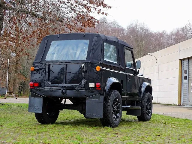 Land rover 'defender' 90 cabrio v8 - afbeelding 34 van  50