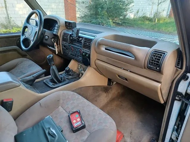 Land rover discovery 4x4 v8, 1994 - afbeelding 23 van  23