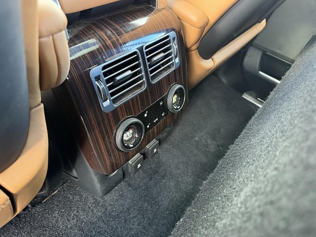 Land rover range rover 4.4 sdv8 vogue 339 at,2018 - afbeelding 18 van  51