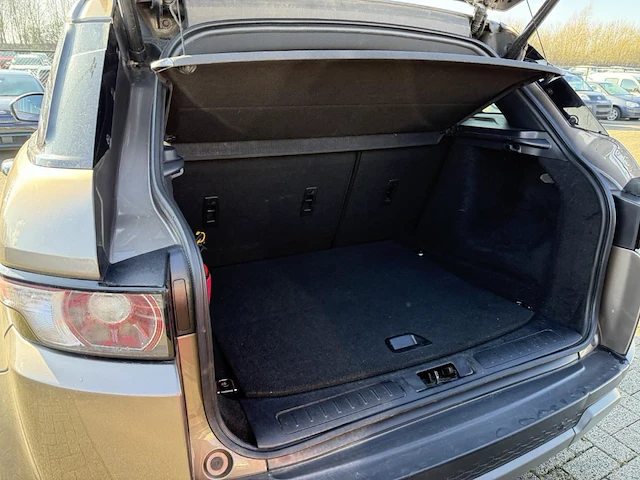 Land rover range rover evoque evoque 2.2 td4 4wd prestige 150 at, 2015 - afbeelding 16 van  28