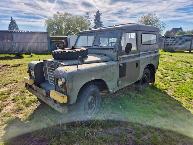 Land rover restauratie project - afbeelding 1 van  13