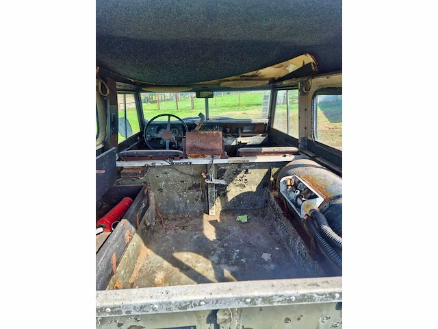 Land rover restauratie project - afbeelding 11 van  13