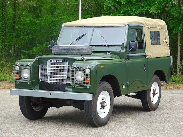 Land rover series iii 88 station wagon 2.25 diesel - afbeelding 1 van  67