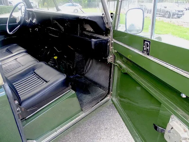 Land rover series iii 88 station wagon 2.25 diesel - afbeelding 21 van  67