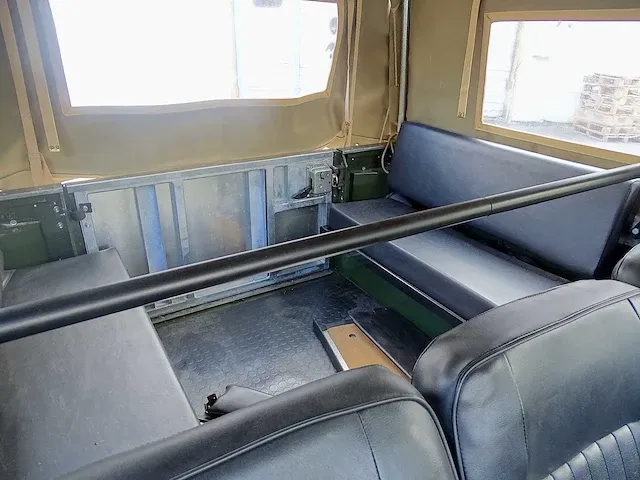 Land rover series iii 88 station wagon 2.25 diesel - afbeelding 27 van  67