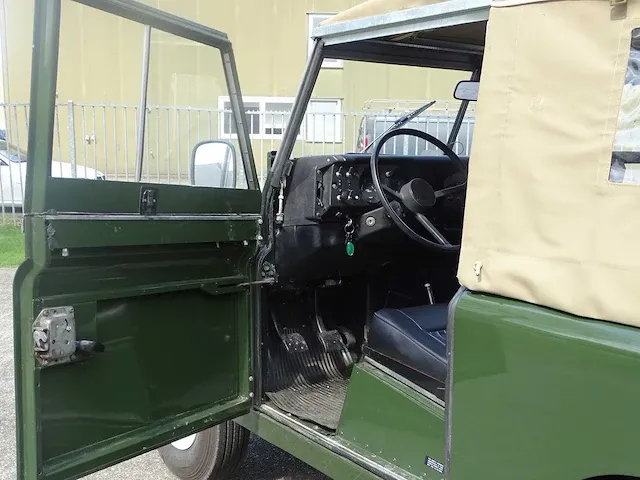 Land rover series iii 88 station wagon 2.25 diesel - afbeelding 35 van  67