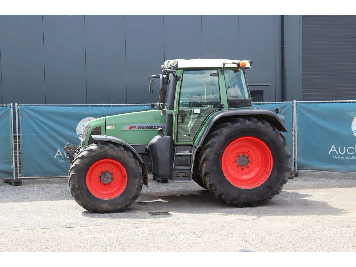 Landbouw - tractoren - minitractoren - aanbouwdelen