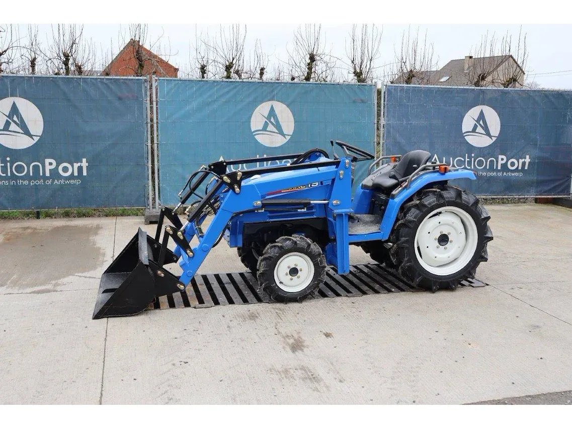 Landbouw - tractoren - minitractoren - aanbouwdelen