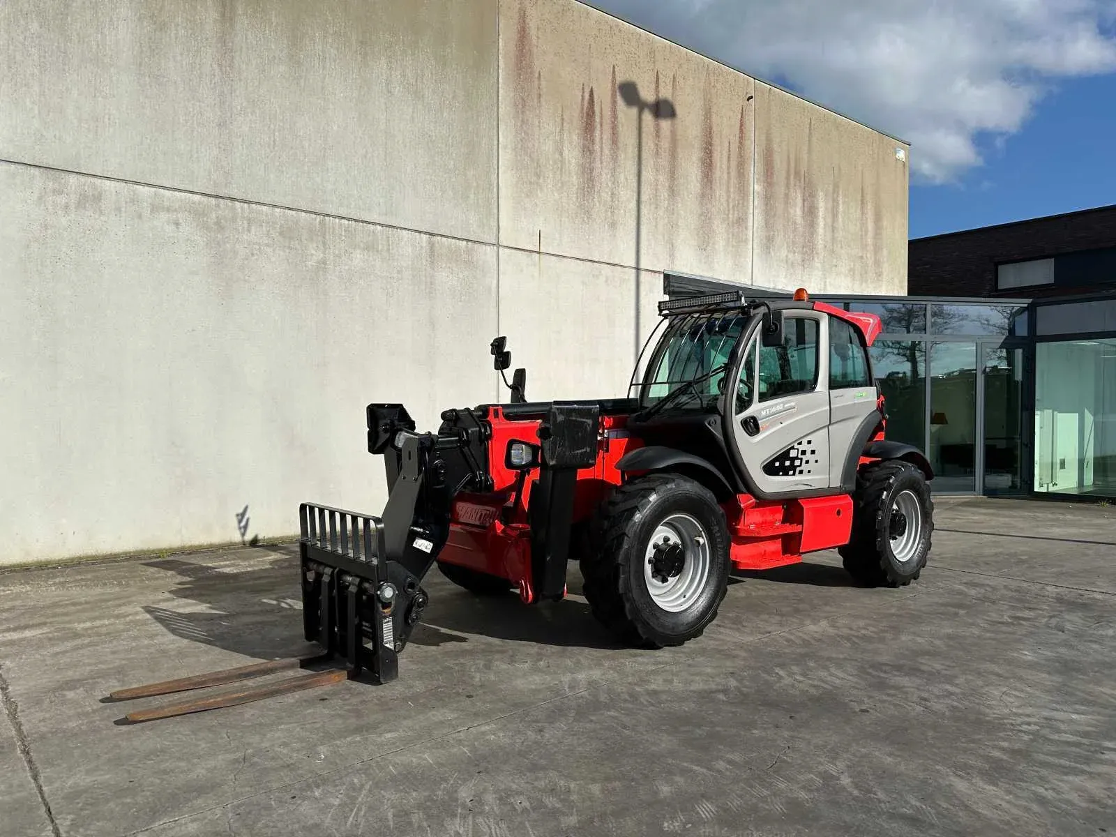 Landbouw, grondverzet, intern transport en generatoren