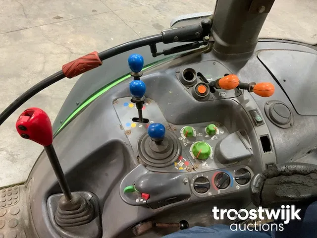 Landbouw tractor - afbeelding 3 van  18