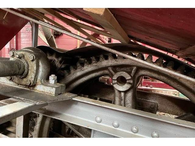 Landbouwmachine met rolband - afbeelding 9 van  16