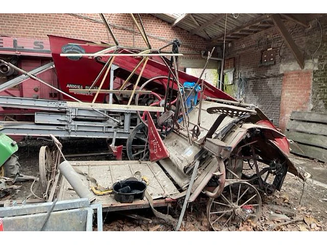 Landbouwmachine met rolband - afbeelding 14 van  16