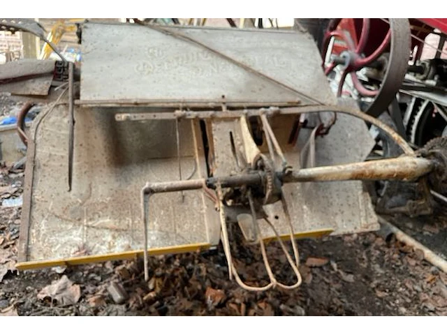 Landbouwmachine met rolband - afbeelding 7 van  7