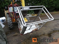 Landbouwtractor met hoogwerker fiatagri (new holland) 110-90 dt
