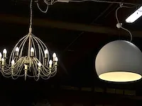 Landelijke witte luster 12 lichtpunten - afbeelding 2 van  2