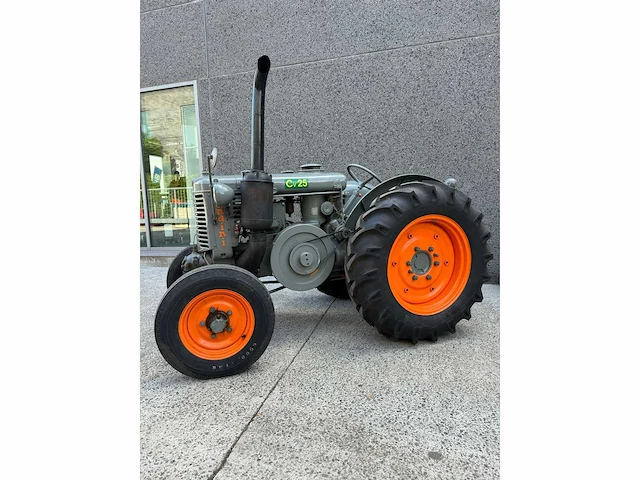 Landini - 1953 - l25 - oldtimer tractor - afbeelding 6 van  13