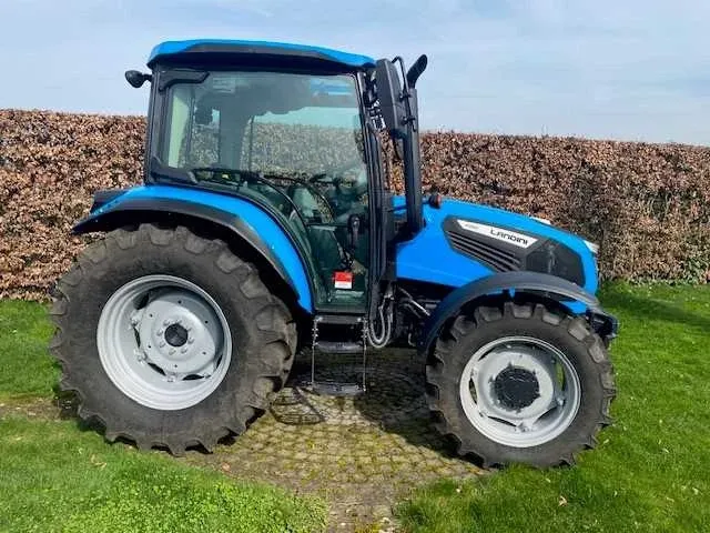 Landini - 4-080 - vierwielaangedreven landbouwtractor - 2022 - afbeelding 1 van  20