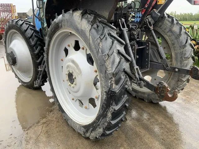 Landini 5-110 d hc vierwielaangedreven landbouwtractor - afbeelding 2 van  16