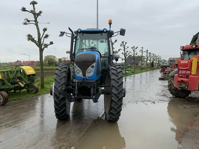 Landini 5-110 d hc vierwielaangedreven landbouwtractor - afbeelding 9 van  16