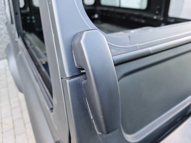 Landrover - defender - 2.4 d - landrover defender 2010 puma bodyshell - 2010 - afbeelding 7 van  27