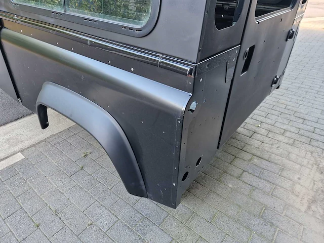 Landrover - defender - 2.4 d - landrover defender 2010 puma bodyshell - 2010 - afbeelding 5 van  27