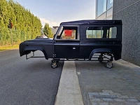 Landrover - defender - 2.4 d - landrover defender 2010 puma bodyshell - 2010 - afbeelding 23 van  27