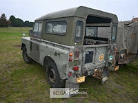 Landrover jeep oldtimer - afbeelding 2 van  16