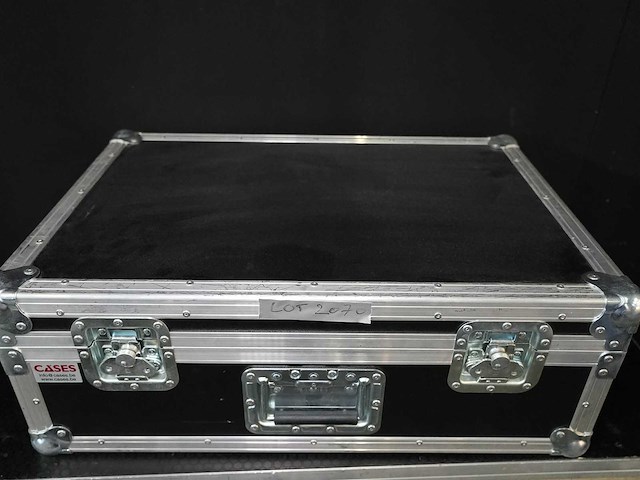 Lang - rigging clamp for projector rental frame m8/m10 - video - afbeelding 1 van  2