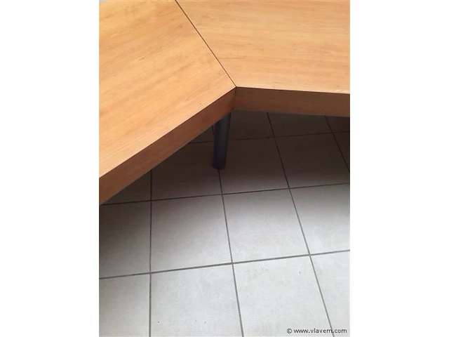 Lange hoekse tafel 3delig demonteerbaar - afbeelding 4 van  4