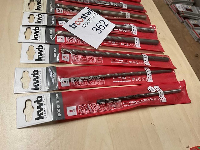 Lange steen boren - afbeelding 4 van  7