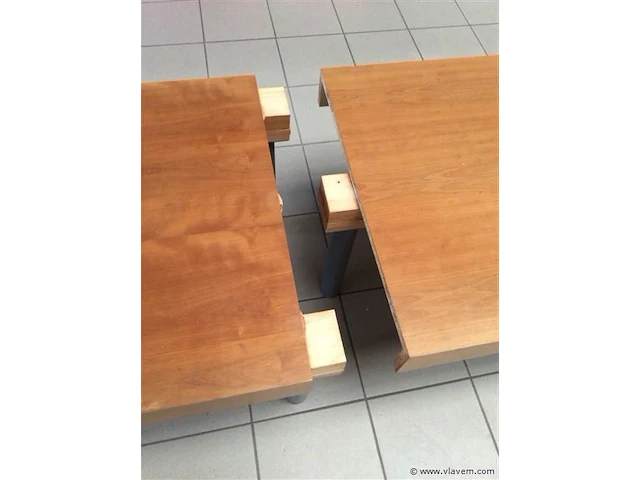 Lange tafel tweedelig - afbeelding 3 van  3