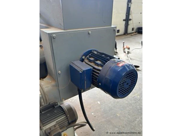 Langebandschuurmachine volpato lbo60g - afbeelding 4 van  5