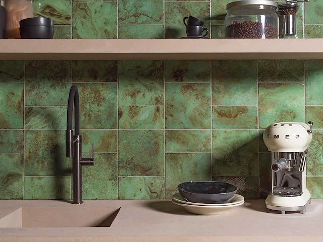 L'antic colonial fiji green glans wandtegel 10x20 cm 27,32 m² - afbeelding 1 van  7