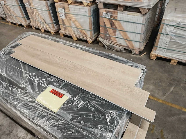L'antic colonial multiformat cream click pvc vloer 58 m² - afbeelding 3 van  10