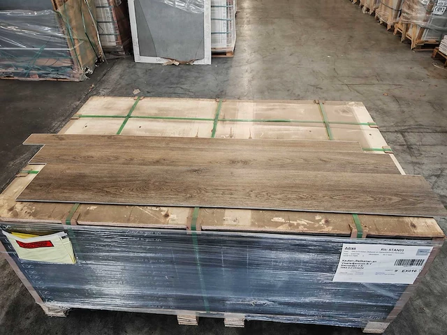 L'antic colonial multiformat taupe click pvc vloer 117 m² - afbeelding 9 van  12