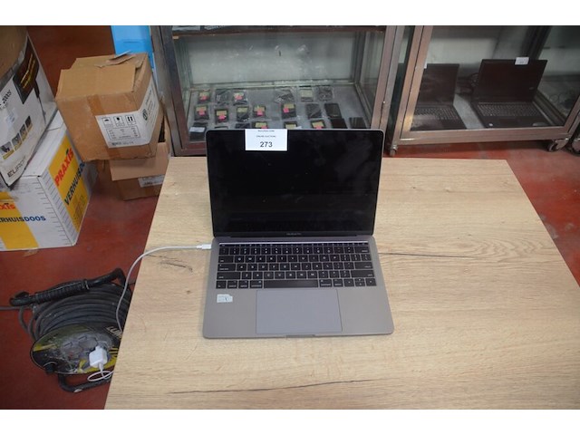 Laptop apple macbook pro a170b met lader (start niet) (b394) - afbeelding 1 van  6