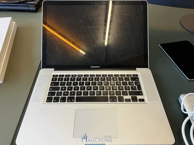 Laptop apple - afbeelding 1 van  4
