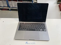 Laptop apple